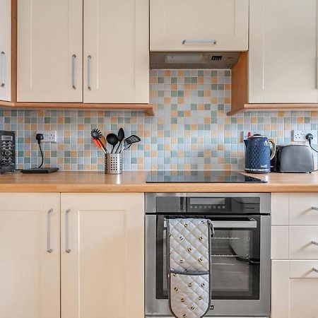 דירות אדינבורו Guestready - Peaceful Retreat In Leith מראה חיצוני תמונה